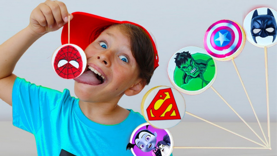 آدریانا شو  آدریانا و دوستان...