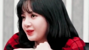 BLACKPINK پدربزرگ لیسا تو روز...