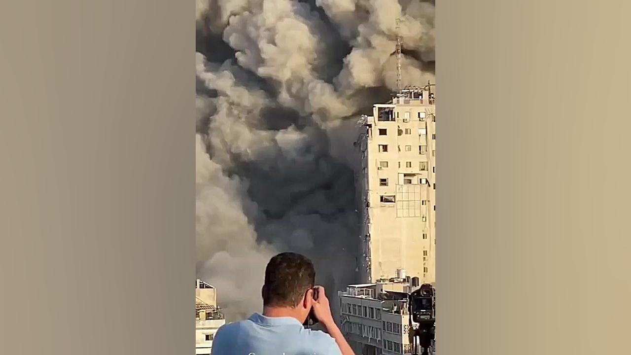 کلیپی از بمباران دقیق و مهیب د...