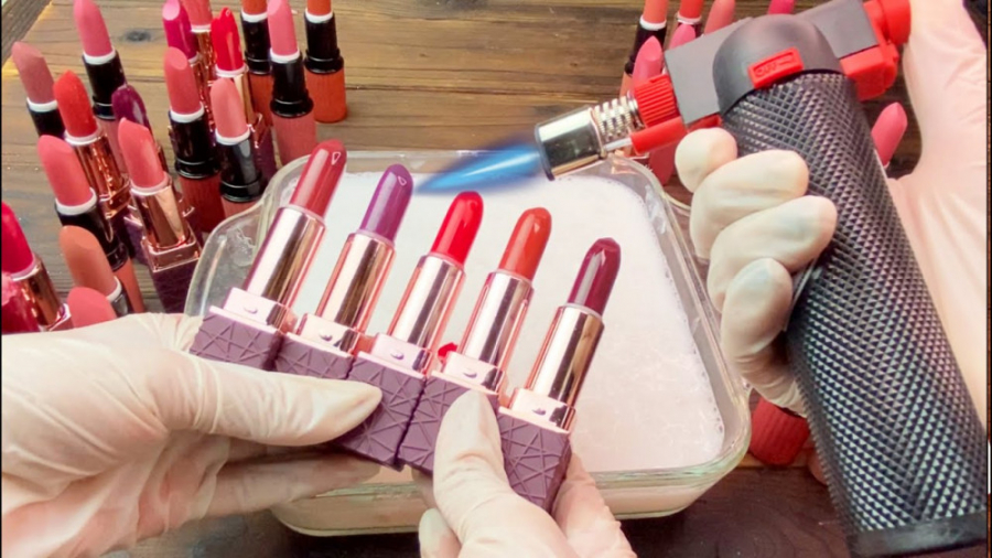 ذوب کردن رژ در اسلایم