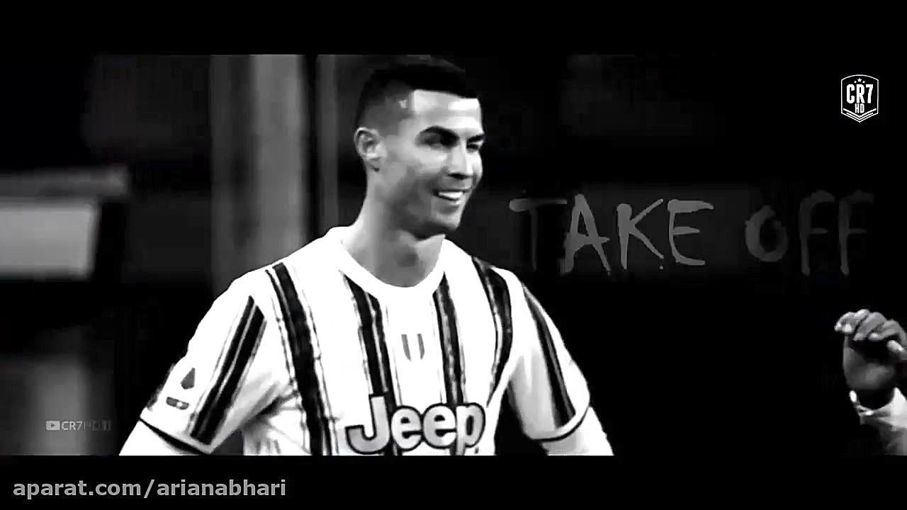 چرا لیونل مسی به پای کریستیانو...