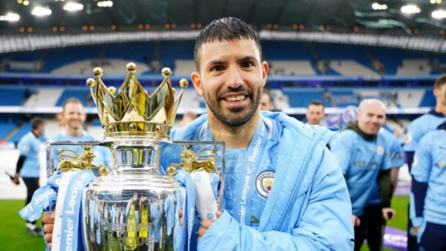 فوتبال ۱۲۰ | جشن قهرمانی منچست...