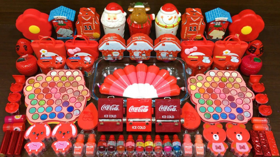 مخلوط ‌کردن اسلایم تم قرمز