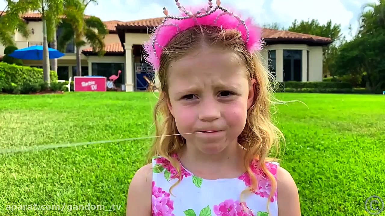 ناستیا و استیسی  ناستیا  ناستی...