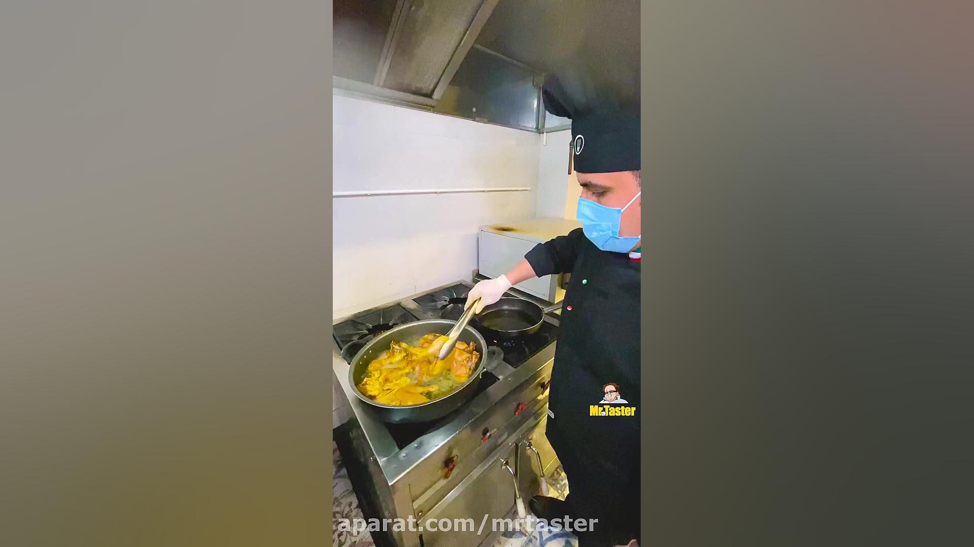 خورشت غوره بادمجون چلوخونه