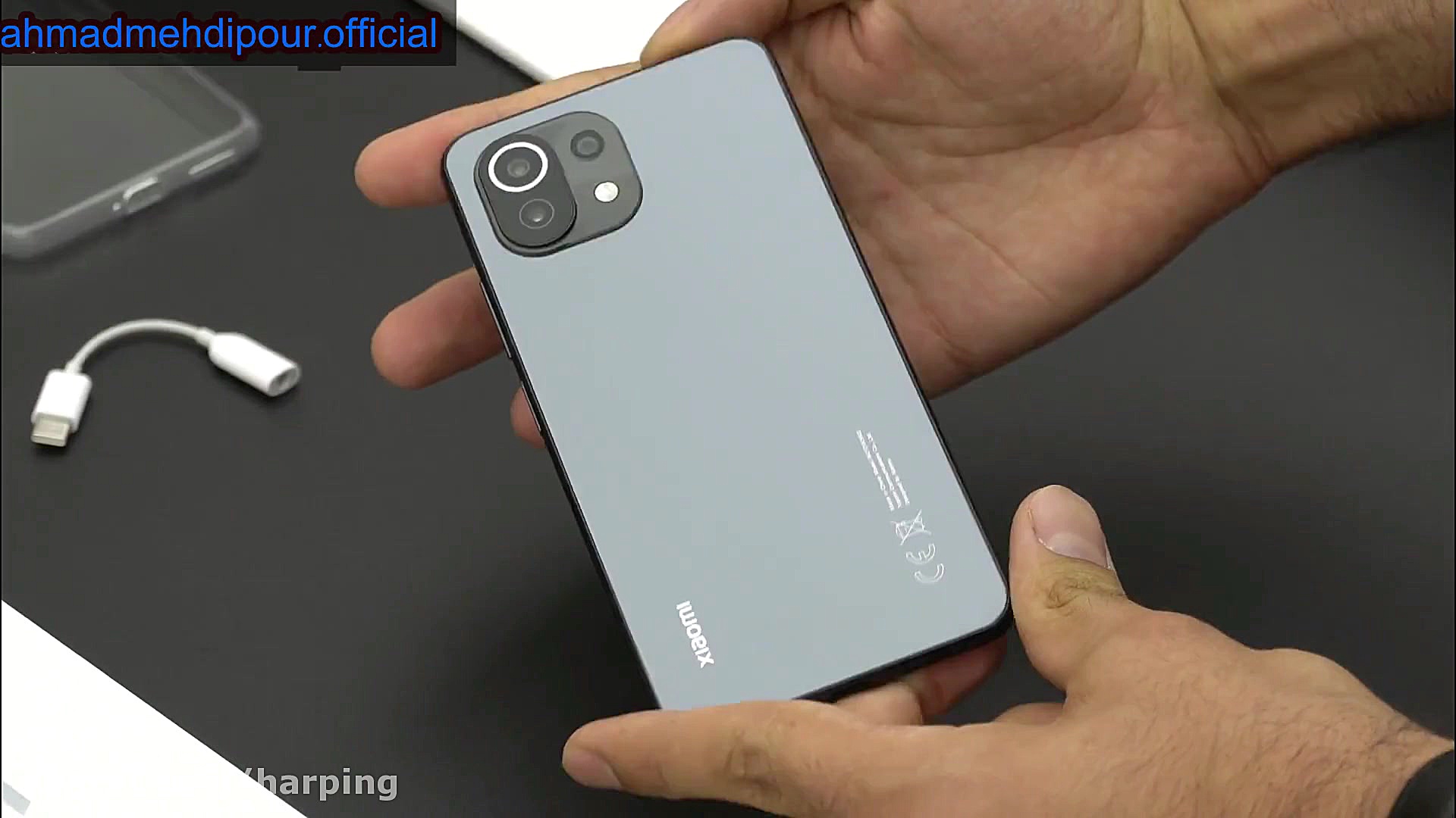 آنباکس کردن گوشی می 11 لایت شی...