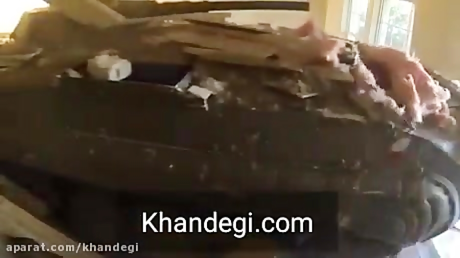 انهدام خانه با تانک