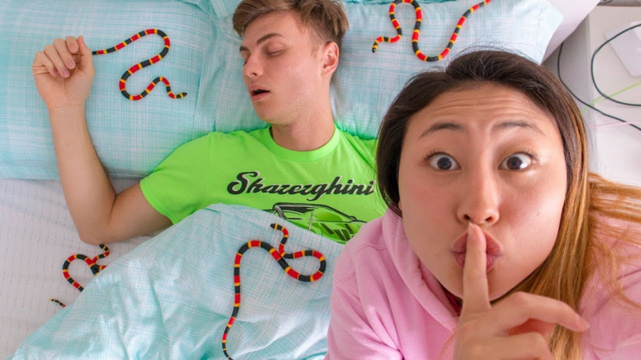 ترسوندن با مار