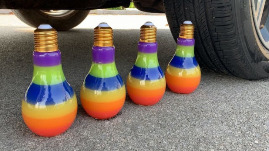 چالش له و خرد کردن وسایل گوناگ...