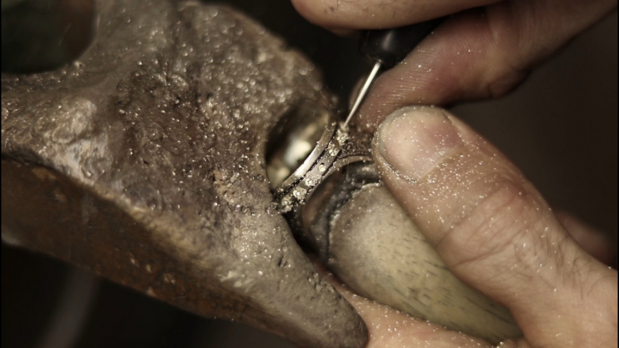 کلیپ تبلیغاتی هنر صنعت انگشتر...