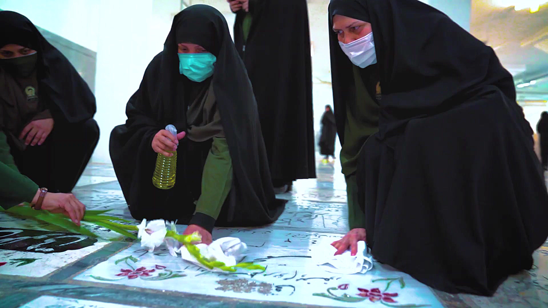 غبارروبی گلزار شهدای بهشت ثامن...