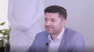 قسمت پنجاه و پنجم گپ ۸ دقیقه ا...