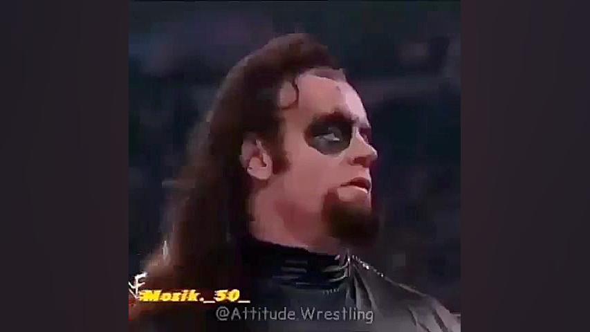 اندرتیکر در ماسک کین