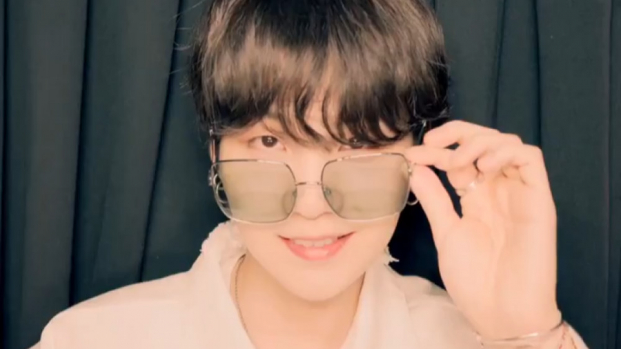 BTS &lt; اتاقک عکاسی یونگی (Su...