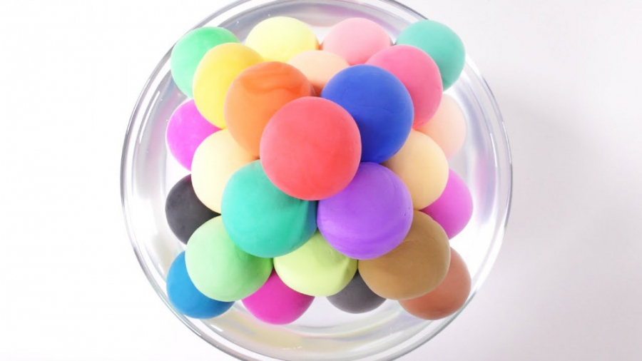 مخلوط اسلایم شفاف و خمیر کلی