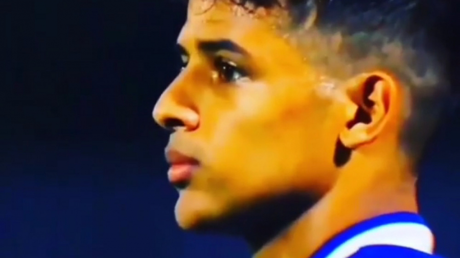 مهدی قائدی . لایی های ناب مهدی...