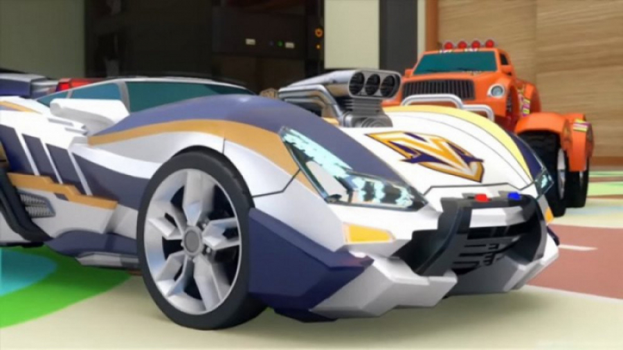 کارتون ماشین پلیس در تعقیب دزد...