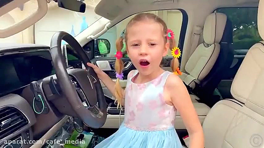 ناستیا و استیسی  ناستیا  ناستی...