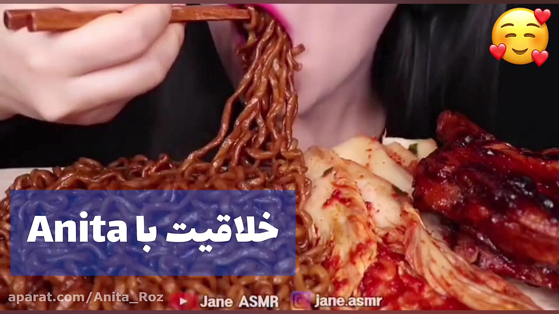 چالش غذاخوری نودل و مرغ