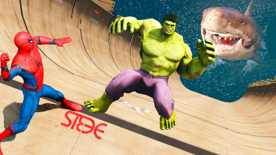 هالک و مرد عنکبوتی در بازی GTA...