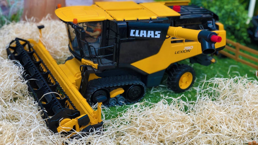 بازی با اسباب بازی ماشین بازی...