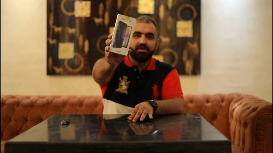 آنباکس و معرفی گوشی سامسونگ Ga...