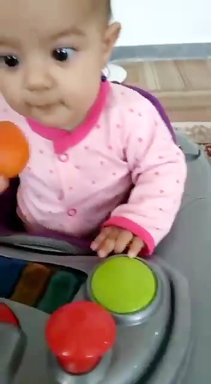 طنز قیافه خنده دار بچه موقع تر...