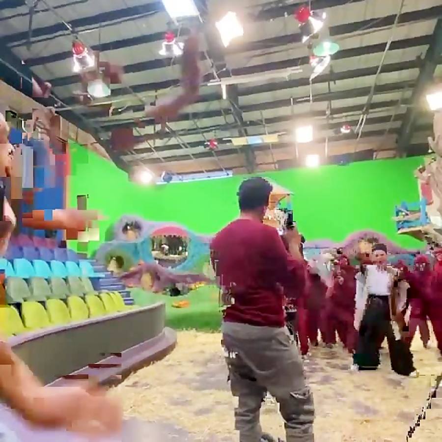 پشت پرده کلبه عمو پورنگ.فالو ف...