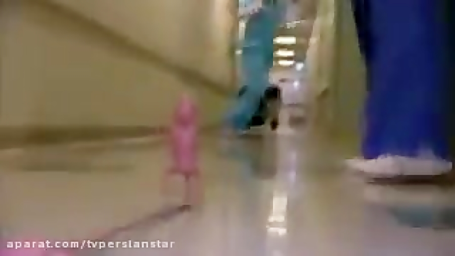 لحظه خنده دار به دنیا آمدن یک...