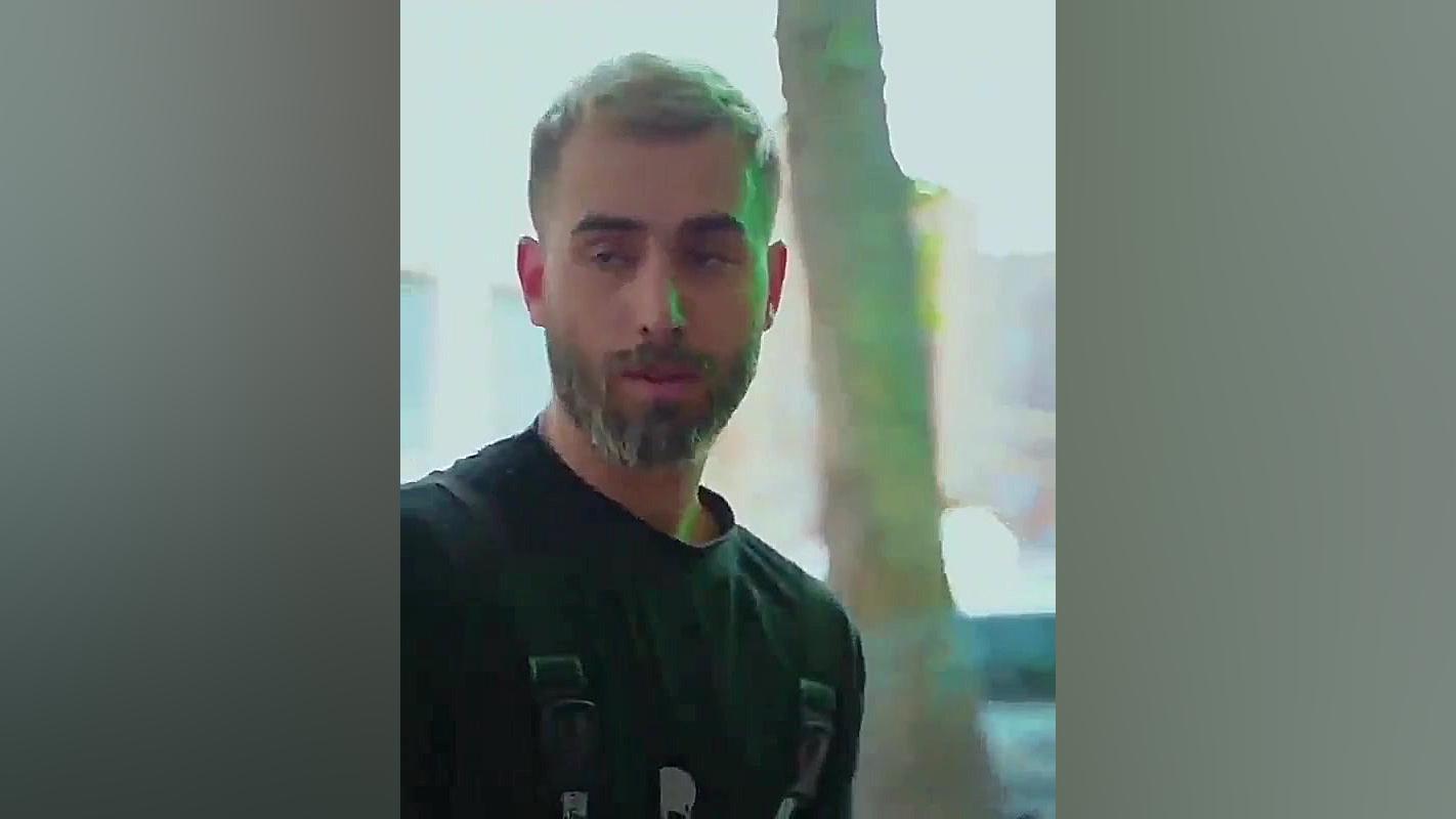 پویان ان ار. نیما قدیری. دوربی...