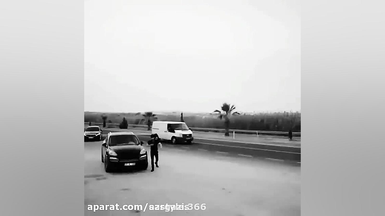 کلیپی از سریال هرجایی