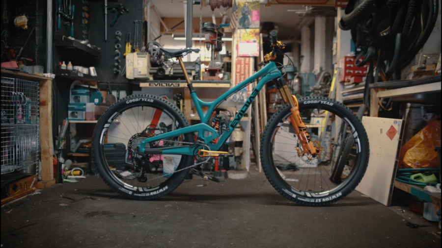 اسمبل کردن دوچرخه رو دیدین !!!