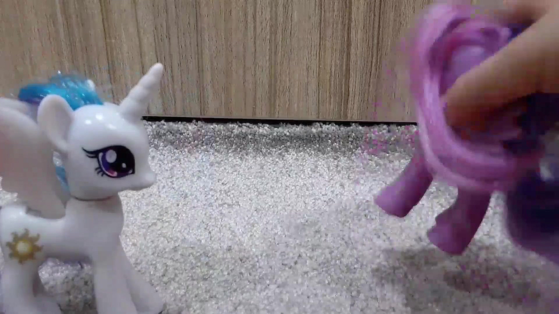 پونی کوچولو ته خنده