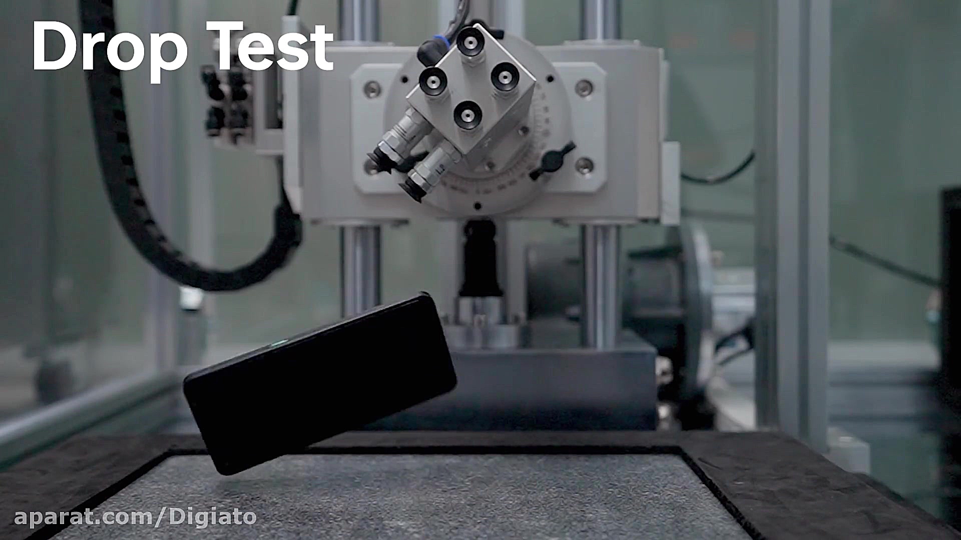 تست مقاومت در برابر سقوط رنو ۶...