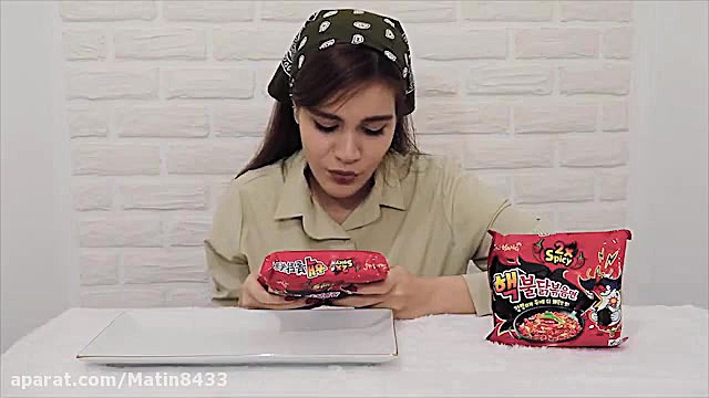 چالش تندترین نودل دنیا!!!! سوگ...