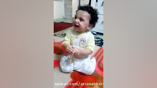 بچه شکمو و با نمک (گریه ممل وا...