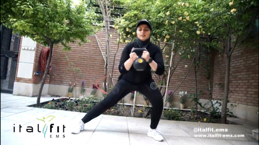 ورزش و تناسب اندام با لباس EMS...