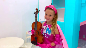 ابرقهرمان ناستیا