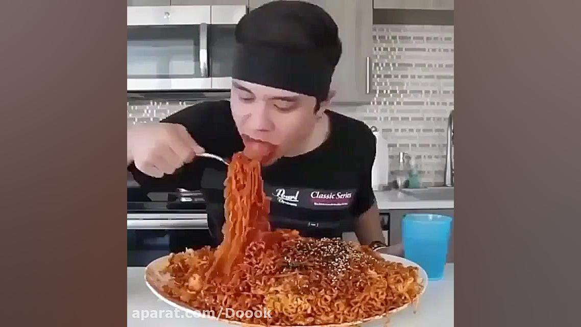 چالش غذا خوری موکبانگ