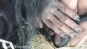 دوستی انسان با ادم کوتوله!