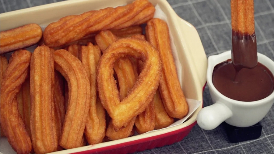 آموزش و طرز تهیه شیرینی با سس...