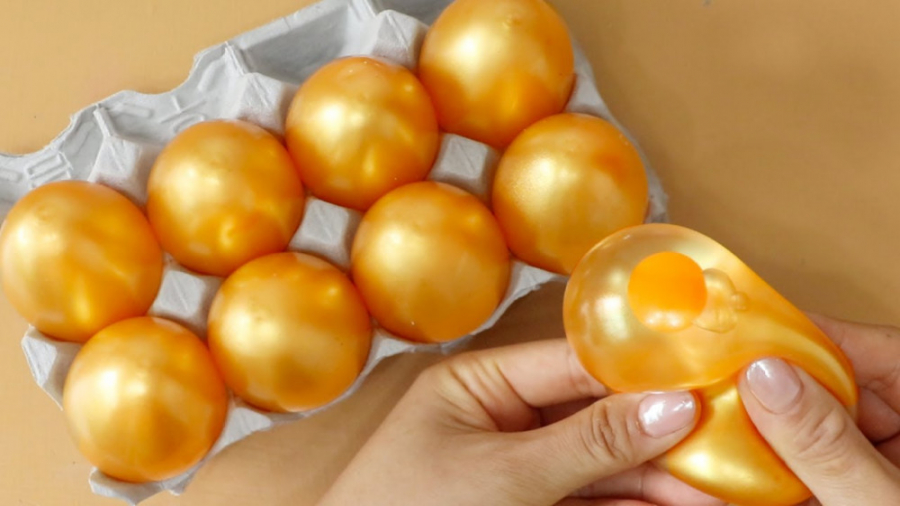 بریدن استرس بال  بازی با خمیر...