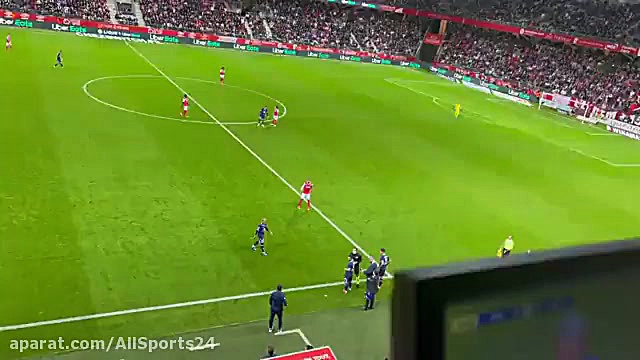 اولین حضور مسی با لباس پاری سن...