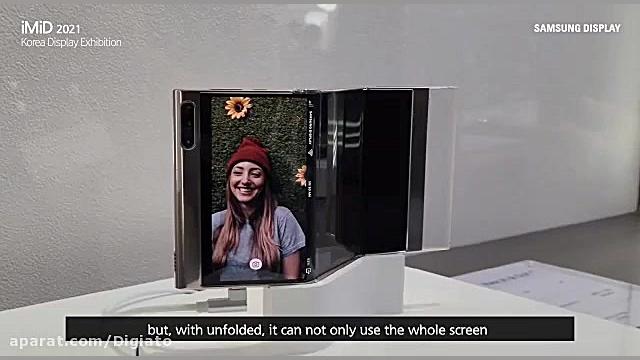 گوشی تاشو سامسونگ که از دو ناح...