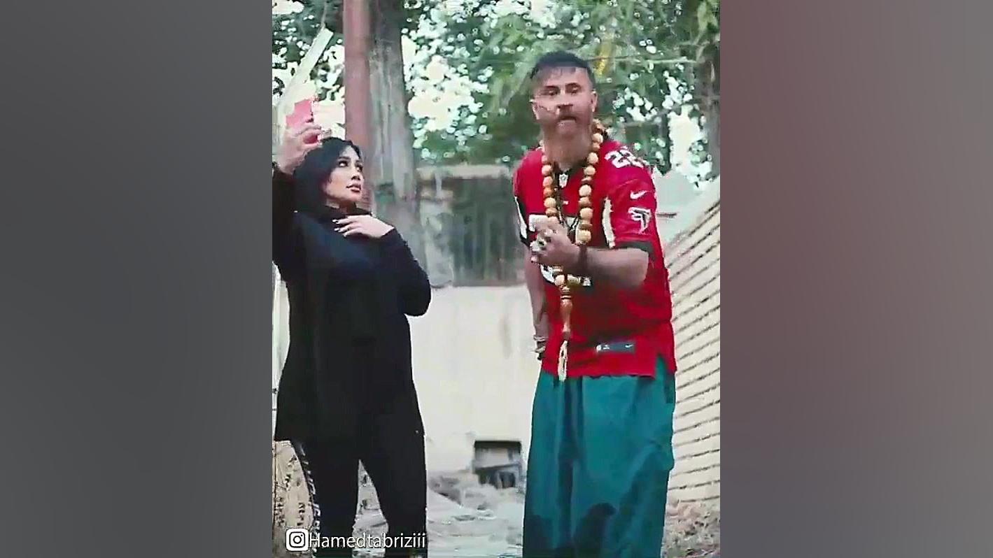 فلیم خنده دار به این میگن.