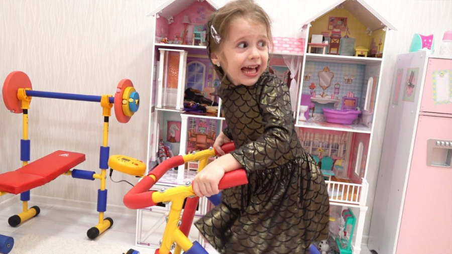 ایوا و دوست خیالی