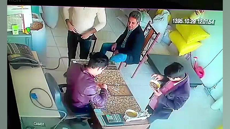 یه استقلالی رو باید این کار کر...