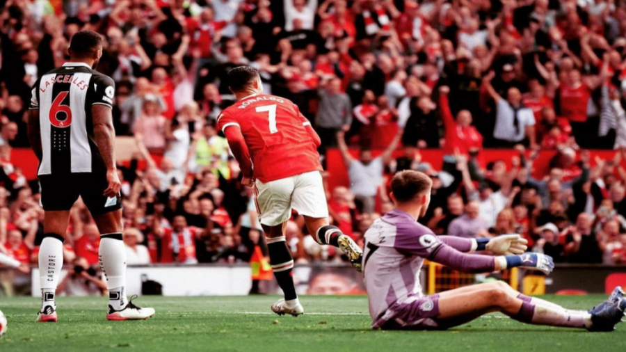 خلاصه دیدار منچستریونایتد و نی...