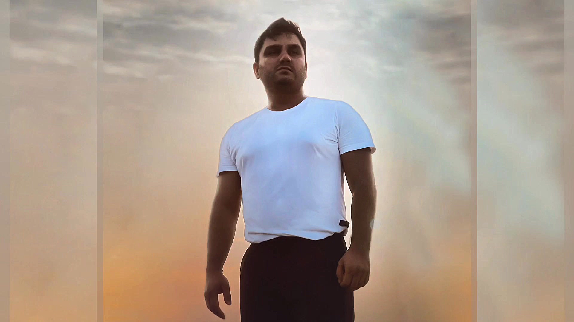 موزیک ویدئو عشق اول مسلم محمدی