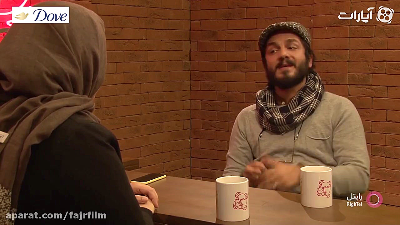 گفتگوی زهرا عاملی با عباس غزال...